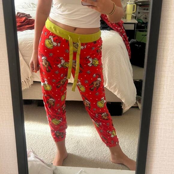 Green and red dr seuss - Picture 2 of 7